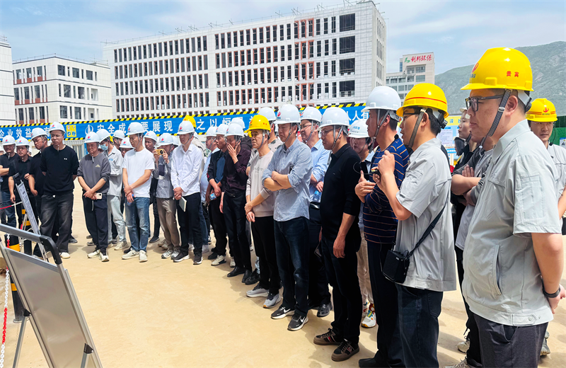 2025年4月17日，由莆田市涵江区住房和城乡建设局主办、918博天堂三建承办的钢筋安装工程质量防控现场交流会在联东U谷·涵江海峡智造产业谷一期成功召开。